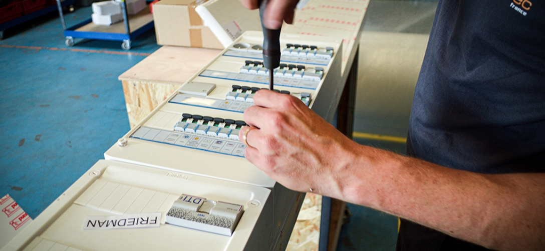 Coffret De Communication Pré-installé Sur Le Tableau électrique